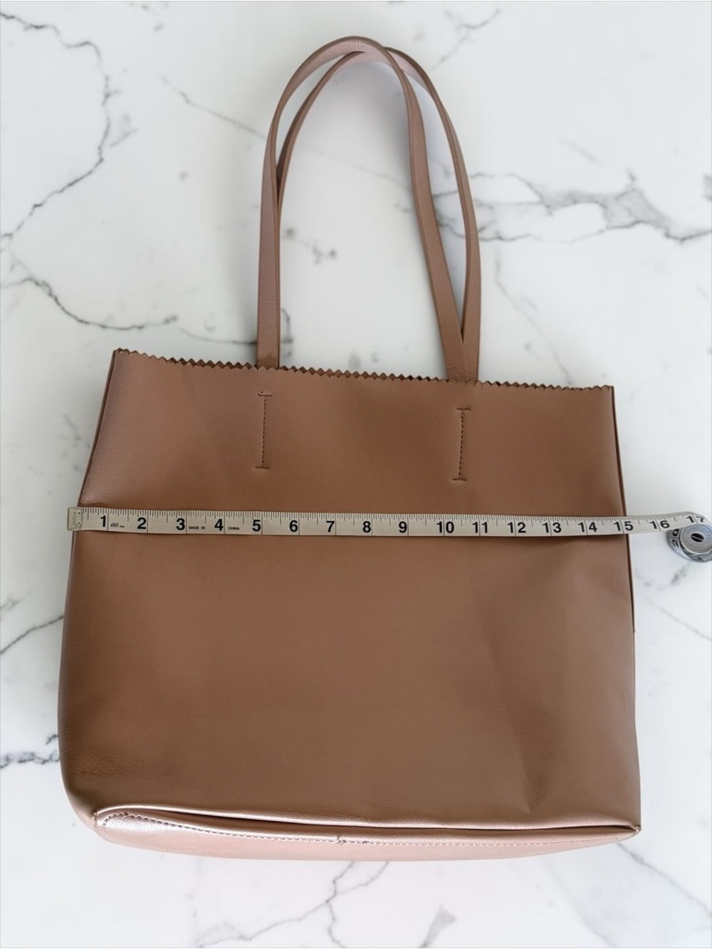 Shiraleah Chicago Lola Tote Bag Blush Pink Vegan Leather Laser Cut Sawtooth Lar - Picture 10 of 11